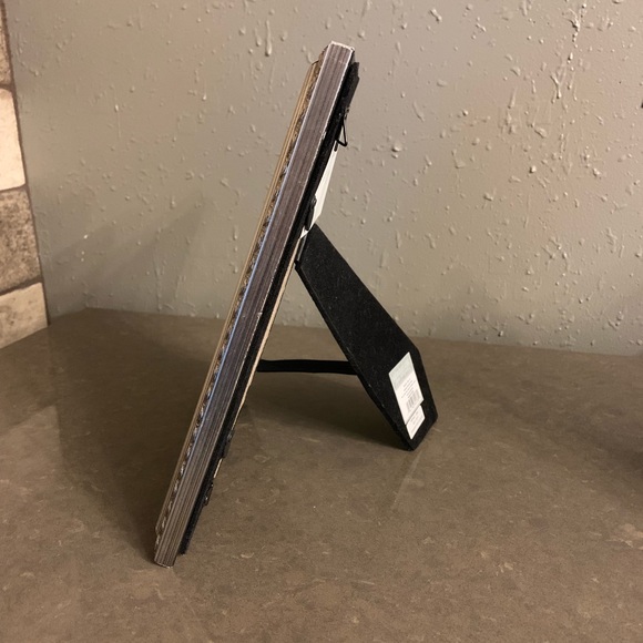 Silver Distressed Wooden Picture 5x7 Frame - Picture 7 of 7